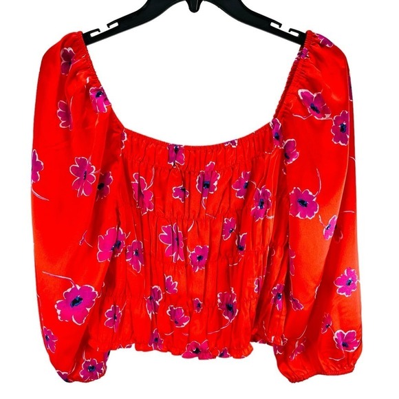 Sanctuary NWT Woven Satin 3/4 Puffed Sleeve Smocked Floral Print Red Crop Top S - Picture 3 of 10